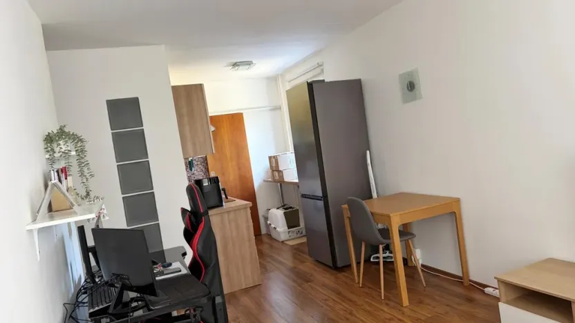 Pronájem bytu 2+kk, Praha - Braník, Vrbova, 52 m2
