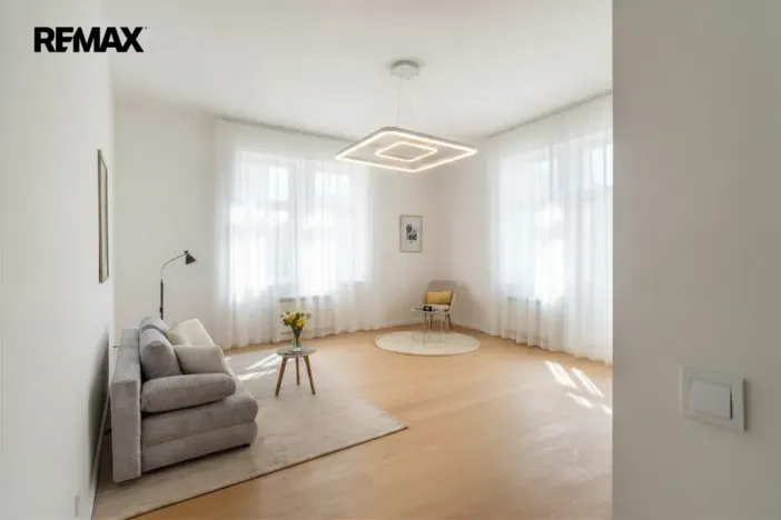 Pronájem bytu 2+1, Praha - Vinohrady, Korunní, 67 m2