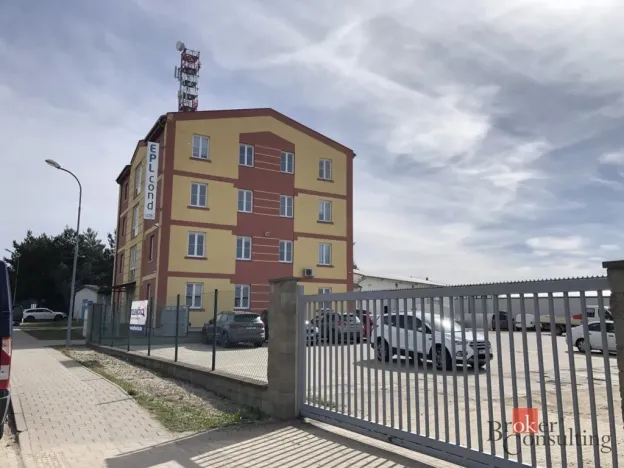 Pronájem kanceláře, České Budějovice - České Budějovice 4, Okružní, 126 m2