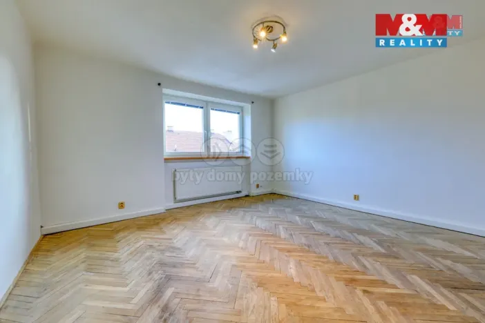 Pronájem bytu 2+1, Dobřany, Stromořadí, 66 m2
