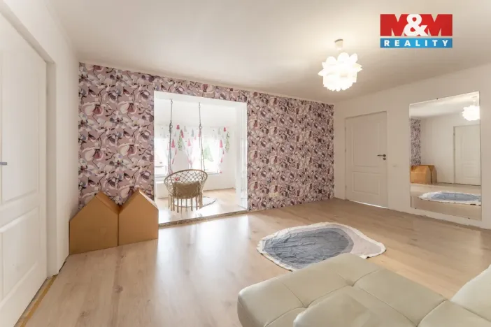 Prodej rodinného domu, Oskořínek, Novodvorská, 400 m2