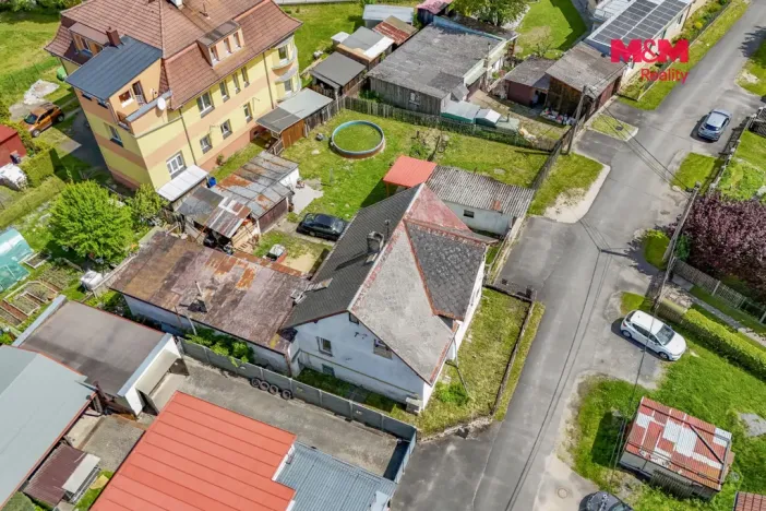 Prodej rodinného domu, Skalná, Slepá, 175 m2