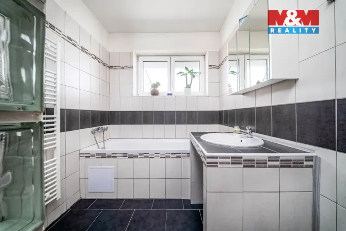 Prodej rodinného domu, Chleby, Járy Cimrmana, 104 m2
