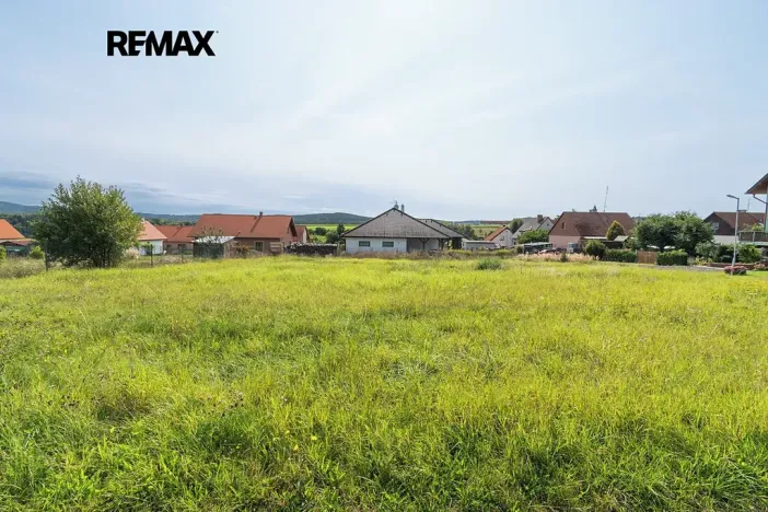 Prodej pozemku pro bydlení, Mlečice, 983 m2