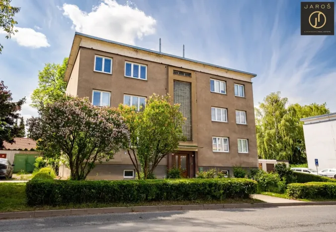 Prodej bytu 2+1, Kladno, Vašíčkova, 53 m2