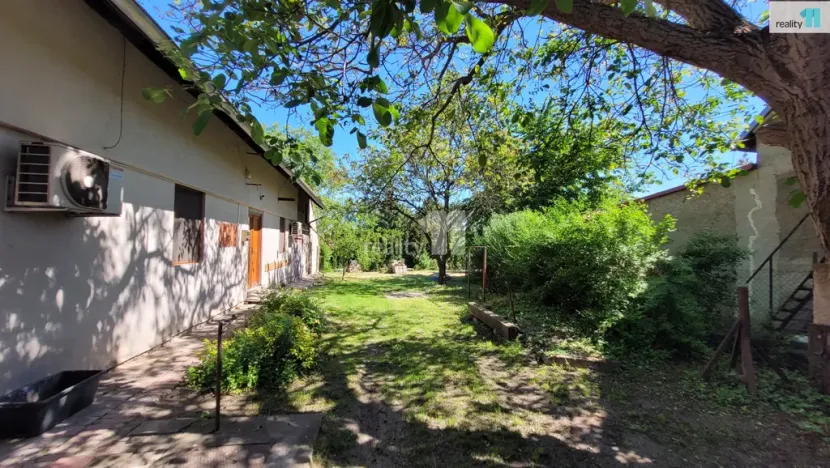 Prodej rodinného domu, Pečky - Velké Chvalovice, Pečecká, 75 m2