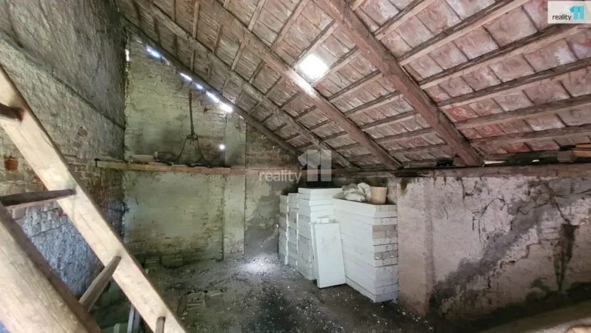Prodej rodinného domu, Pečky - Velké Chvalovice, Pečecká, 75 m2