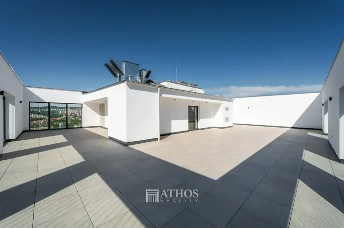 Pronájem bytu 2+kk, Brno, třída Generála Píky, 65 m2
