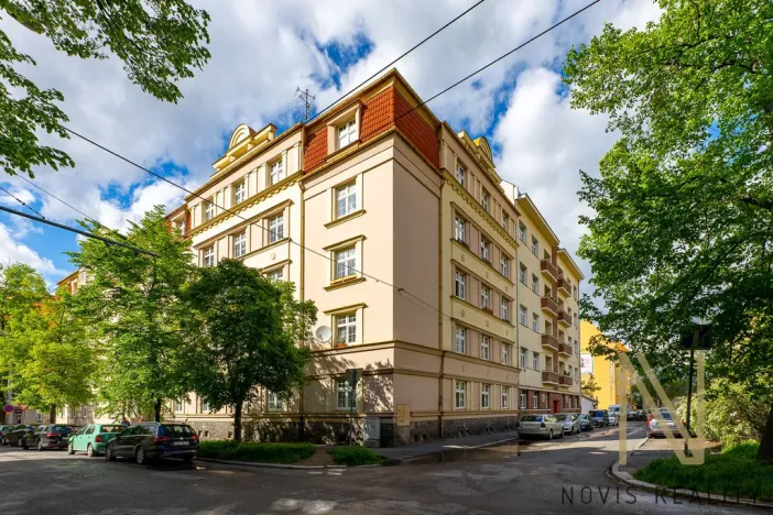 Prodej bytu 2+kk, Plzeň, Guldenerova, 72 m2