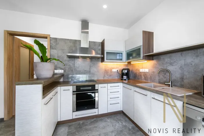 Prodej bytu 2+kk, Plzeň, Guldenerova, 72 m2