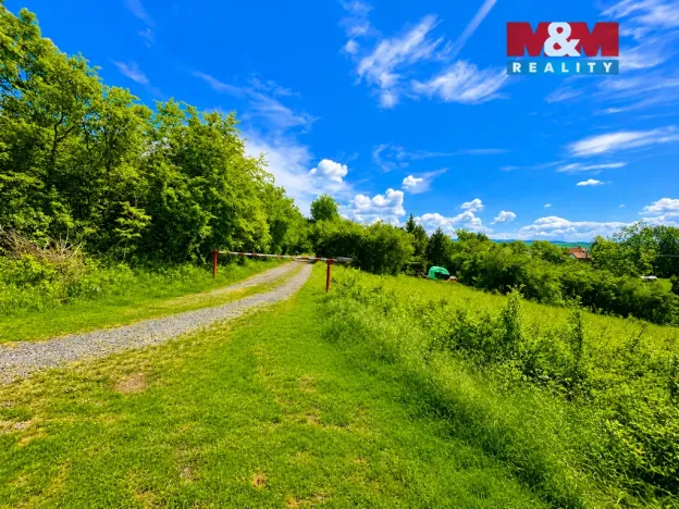 Prodej zahrady, Postoloprty - Mradice, 782 m2