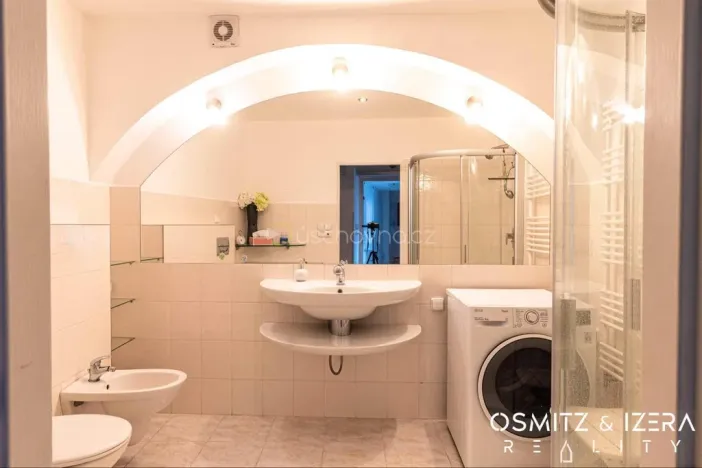 Prodej atypického bytu, Praha - Smíchov, Pavla Švandy ze Semčic, 168 m2