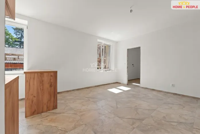 Pronájem bytu 2+kk, Chrášťany - Bylany, 46 m2