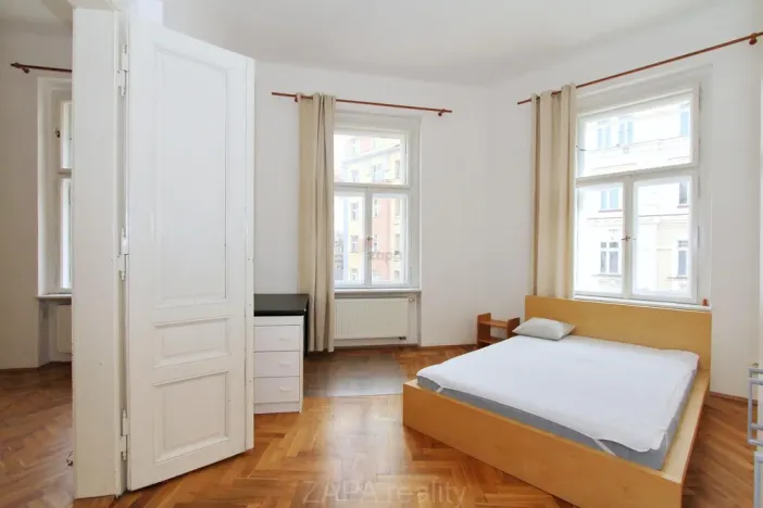 Pronájem bytu 2+1, Praha - Žižkov, Blahníkova, 69 m2