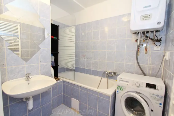 Pronájem bytu 2+1, Praha - Žižkov, Blahníkova, 69 m2