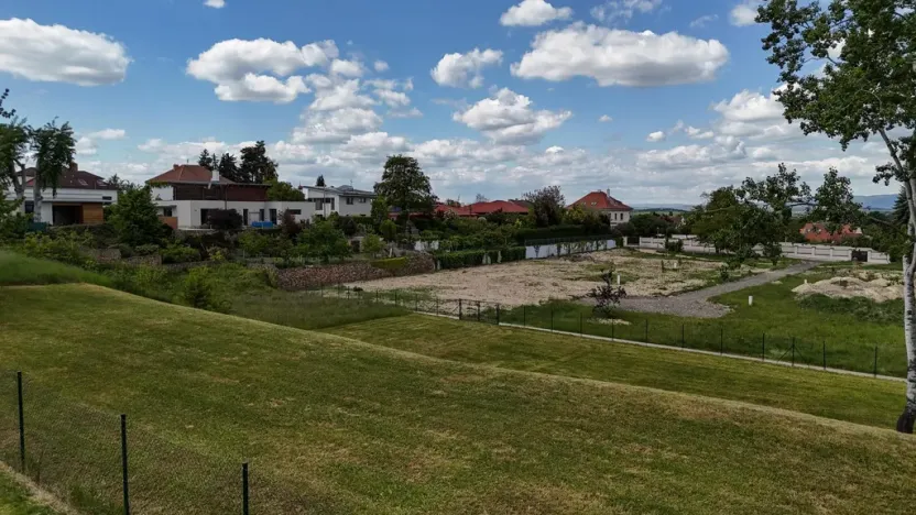 Prodej pozemku pro bydlení, Roudnice nad Labem, Bezejmenná, 2447 m2