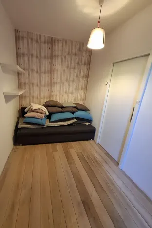Pronájem bytu 2+kk, Praha - Hrdlořezy, Mezilehlá, 81 m2