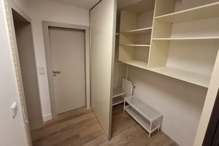 Pronájem bytu 2+kk, Praha - Hrdlořezy, Mezilehlá, 81 m2