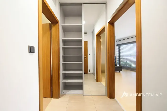 Pronájem bytu 2+kk, Brno, Kopečná, 87 m2
