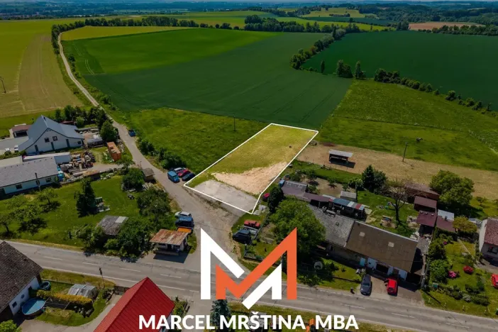 Prodej pozemku, Chvalkovice - Miskolezy, 1771 m2