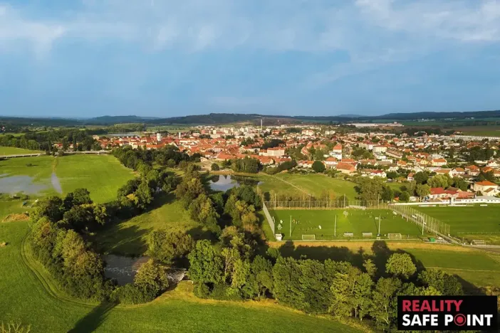Prodej ubytování, Dobřany, Lipová, 820 m2