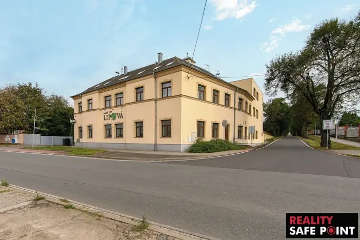 Prodej ubytování, Dobřany, Lipová, 820 m2