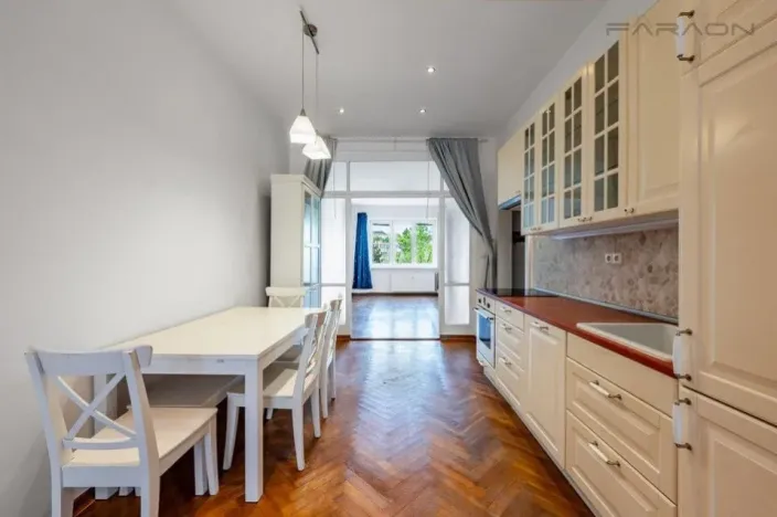 Prodej bytu 3+1, Praha - Břevnov, Bělohorská, 80 m2
