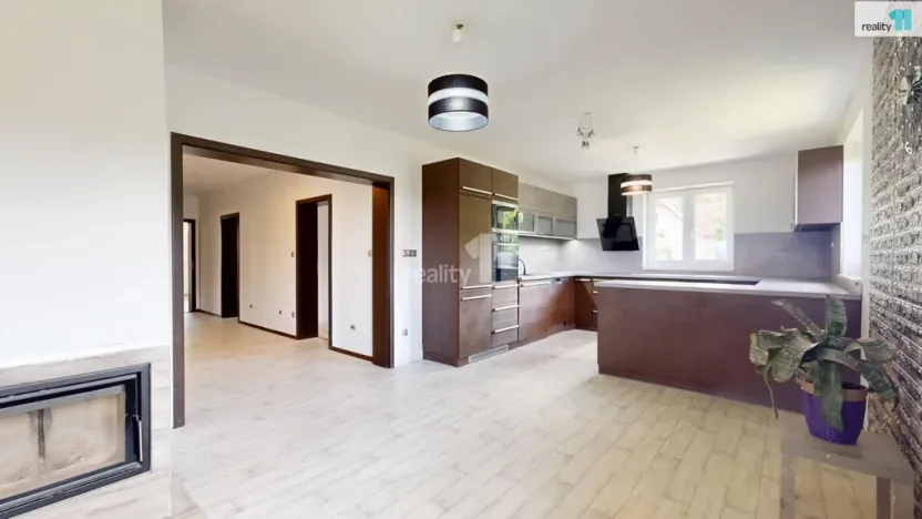 Prodej rodinného domu, Komorovice, 230 m2