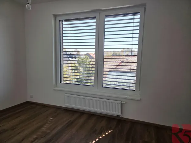 Pronájem bytu 2+kk, Praha - Kamýk, Hodkovická, 56 m2