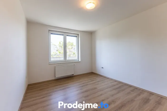Pronájem bytu 3+1, Znojmo, Na Hrázi, 65 m2