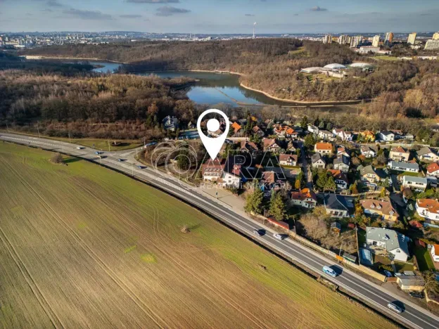 Prodej komerční nemovitosti, Praha - Petrovice, Novopetrovická, 1433 m2