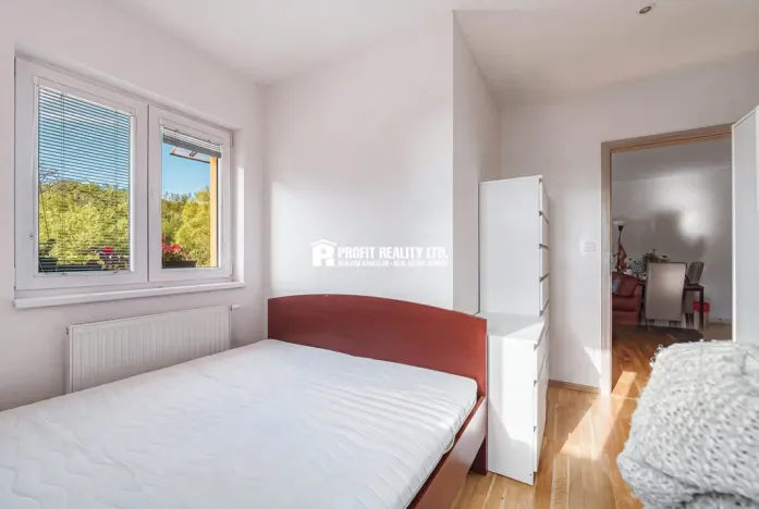 Prodej rodinného domu, Beroun, Pražská, 164 m2