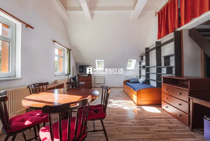 Prodej rodinného domu, Beroun, Pražská, 164 m2