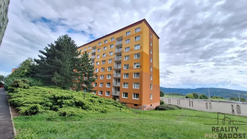 Pronájem bytu 1+1, Ústí nad Labem, Kmochova, 32 m2