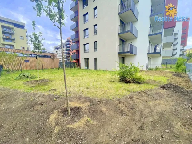 Pronájem bytu 2+kk, Praha - Modřany, Zlochova, 49 m2