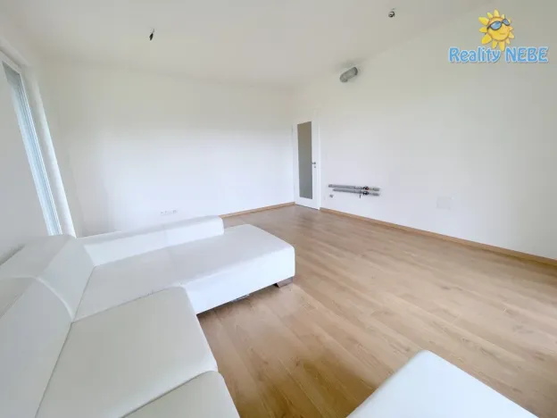 Pronájem bytu 2+kk, Praha - Modřany, Zlochova, 49 m2