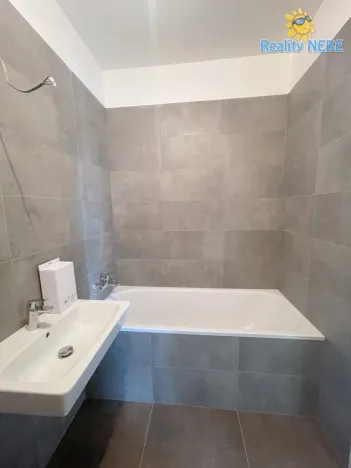 Pronájem bytu 2+kk, Praha - Modřany, Zlochova, 49 m2