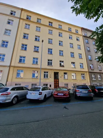 Pronájem bytu 3+kk, Praha - Nusle, Mečislavova, 60 m2