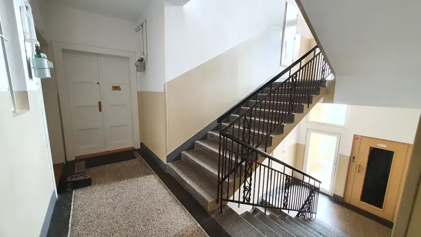 Pronájem bytu 3+kk, Praha - Nusle, Mečislavova, 60 m2