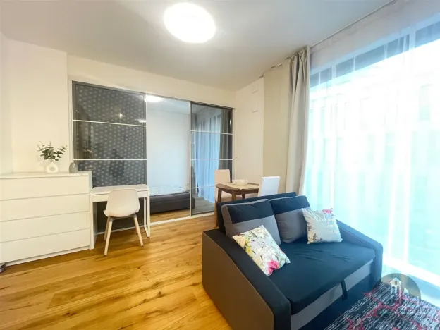 Pronájem bytu 2+kk, Praha - Košíře, Starokošířská, 40 m2