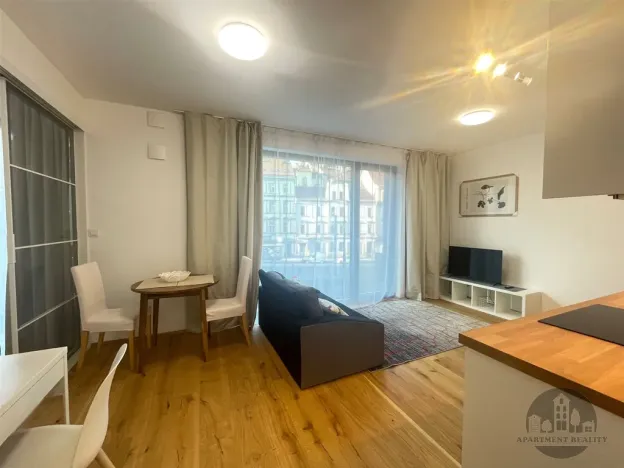 Pronájem bytu 2+kk, Praha - Košíře, Starokošířská, 40 m2