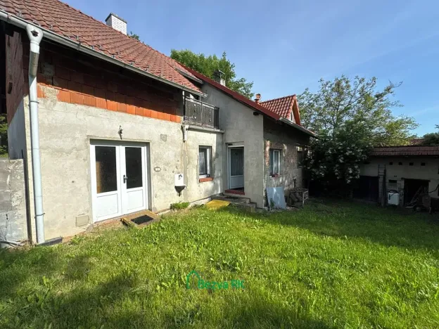 Prodej rodinného domu, Struhařov, 202 m2