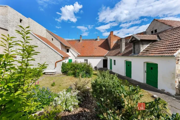 Prodej rodinného domu, Ročov, 141 m2