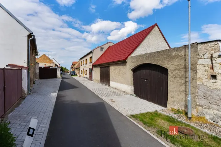 Prodej rodinného domu, Ročov, 141 m2