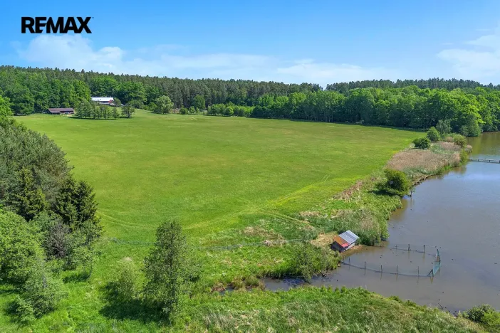 Prodej pozemku pro bydlení, Nová Ves, 73573 m2