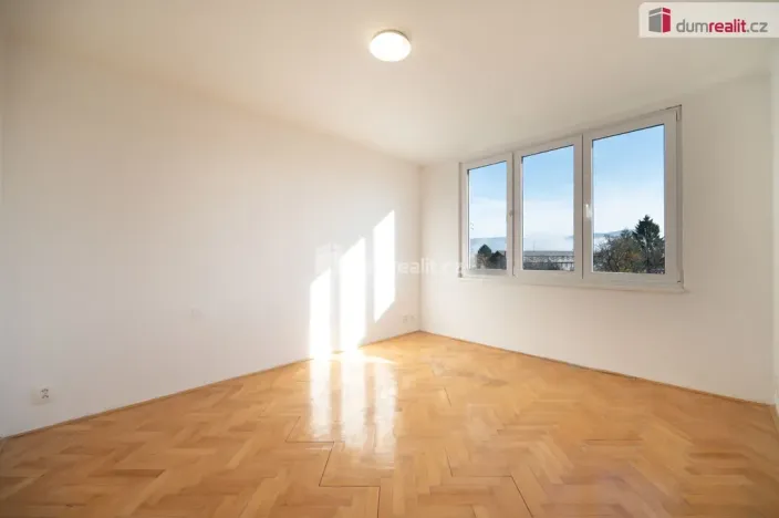Pronájem bytu 2+1, Lhenice, Netolická, 52 m2