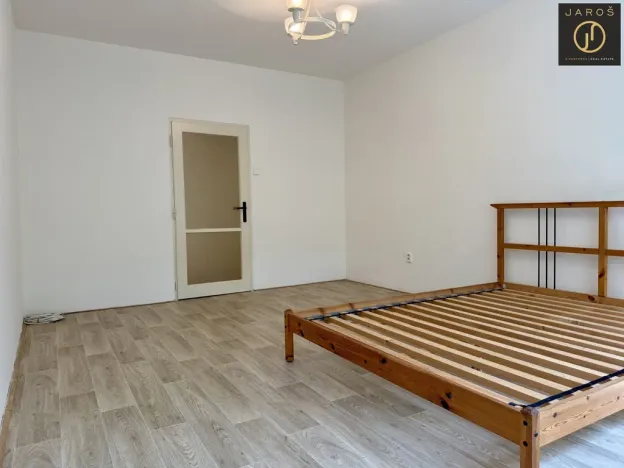 Pronájem bytu 2+1, Praha - Strašnice, Nučická, 65 m2