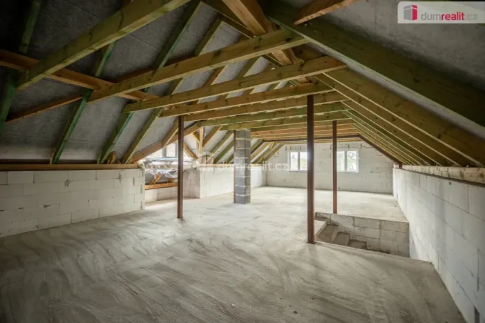 Prodej rodinného domu, Jesenice - Horní Jirčany, Budějovická, 106 m2