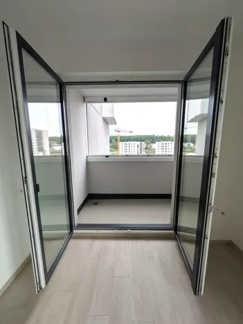 Pronájem bytu 1+kk, Praha - Vysočany, Poděbradská, 39 m2