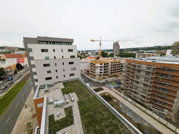 Pronájem bytu 1+kk, Praha - Vysočany, Poděbradská, 39 m2